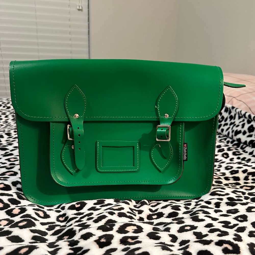 Green leather satchel by Zatchel